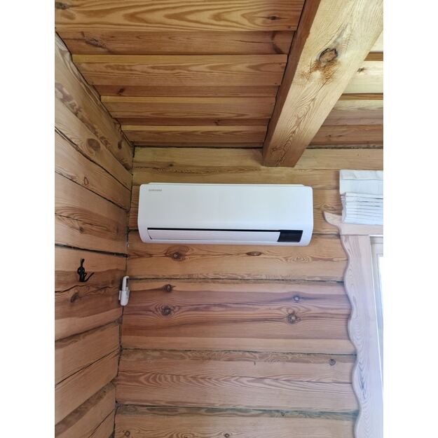 SAMSUNG SIENINIS NORDIC ESSENTIAL 2.5/3.2 kW šilumos siurblio oras oras komplektas